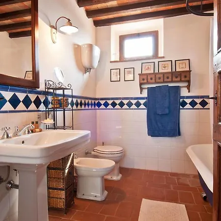 Casale Del Pino * Centoia